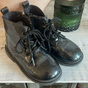 Girls sparkle black boots